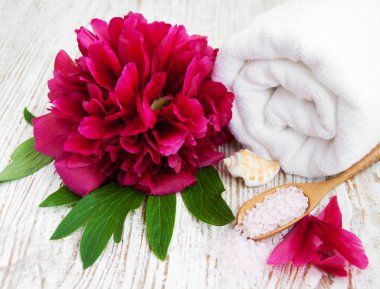 Şakayık çiçeği ile Spa havlu