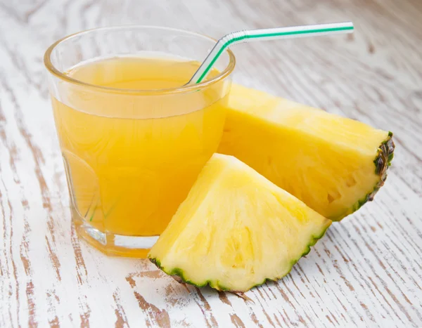 Pineapple juice — Stock Photo, Image