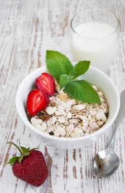 Sağlıklı kahvaltı.