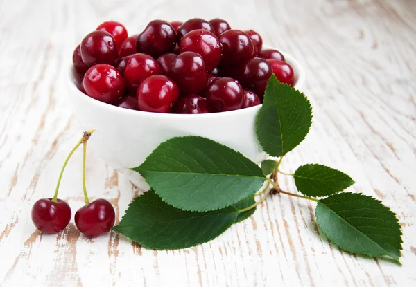 Cerezas frescas —  Fotos de Stock