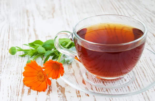 Té con caléndula — Foto de Stock