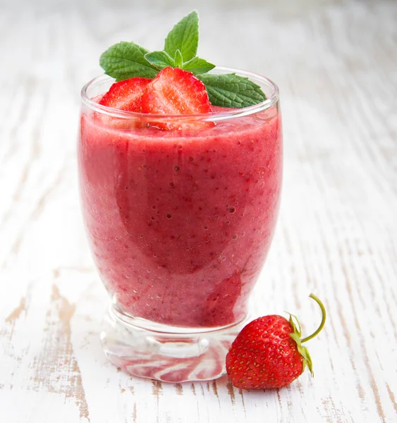 Aardbeiensmoothie — Stockfoto