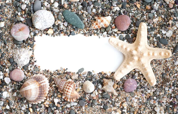 Prázdný papír v písku pláže — Stock fotografie