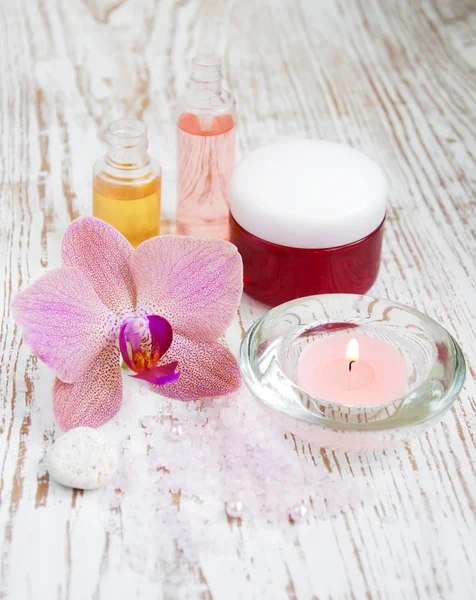 Spa set with orchids — Stock Photo, Image
