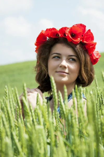 Young Woman in Wheat Field — Stock Photo, Image