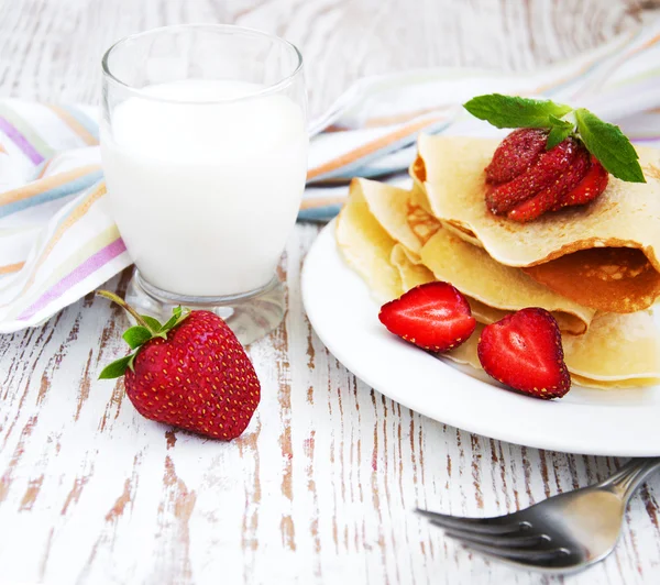 Stawberry pannenkoeken — Stockfoto