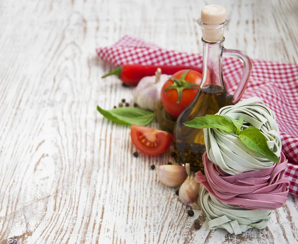 Ingredientes para massas italianas — Fotografia de Stock