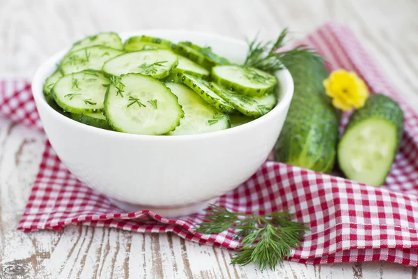 Gurkensalat — Stockfoto