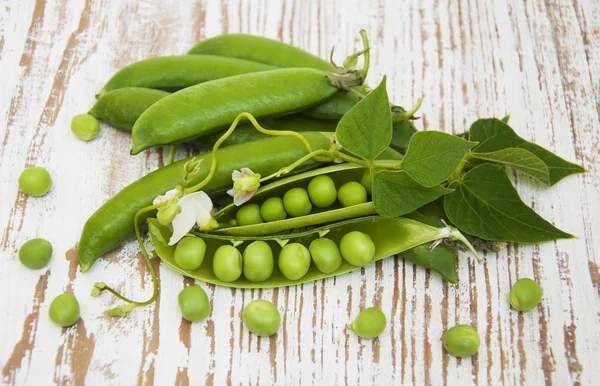 Guisantes de jardín frescos —  Fotos de Stock