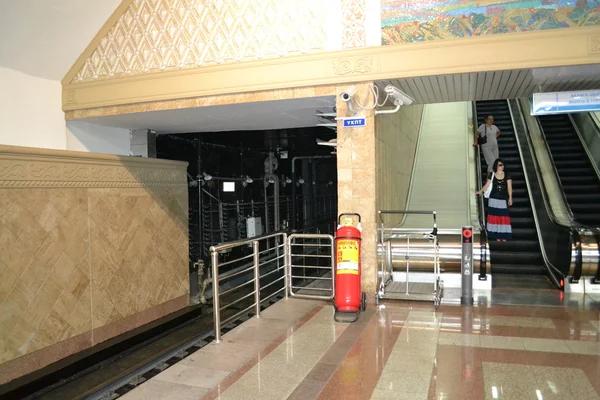Almatı metro