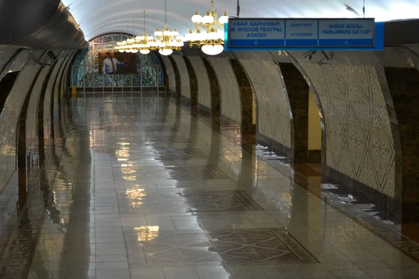 Almatı metro