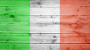 ahşap doku arka plan ile İtalya bayrağının renkleri