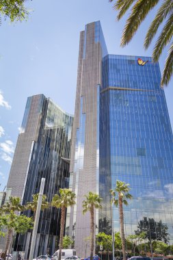 modern cam ofis Barselona'da görünümünü