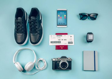 Kentsel tatil aksesuarlarıyla ayarlandı