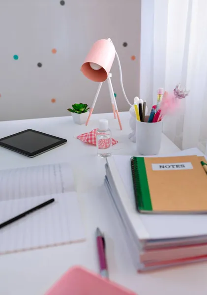 White desk in girls bedroom — Stock Photo, Image