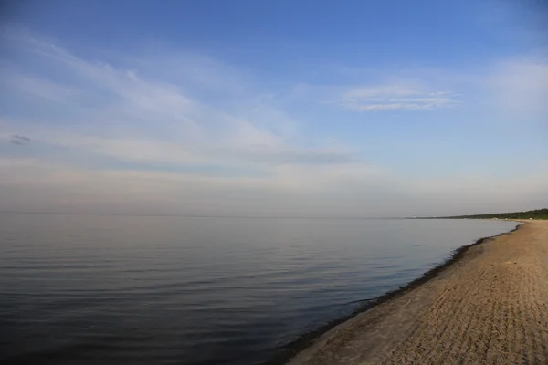 Very calm Baltic sea with no waves at all — Stock Photo, Image