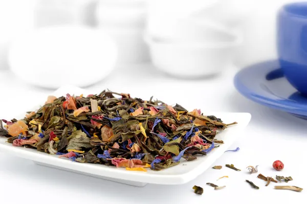 Mezcla de té verde y té de hierbas — Foto de Stock