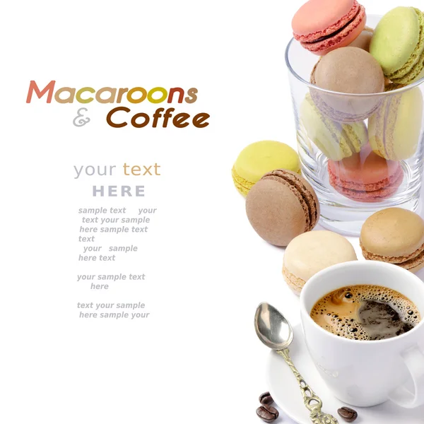 Macaroons and coffee — Stock Photo, Image