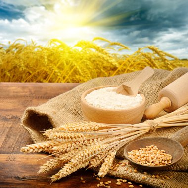 organik malzemeler ekmek hazırlama için