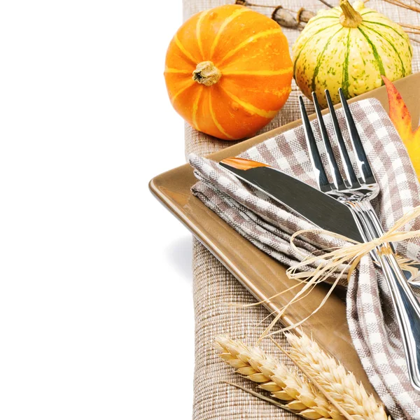 カボチャと秋のテーブルの設定 — ストック写真