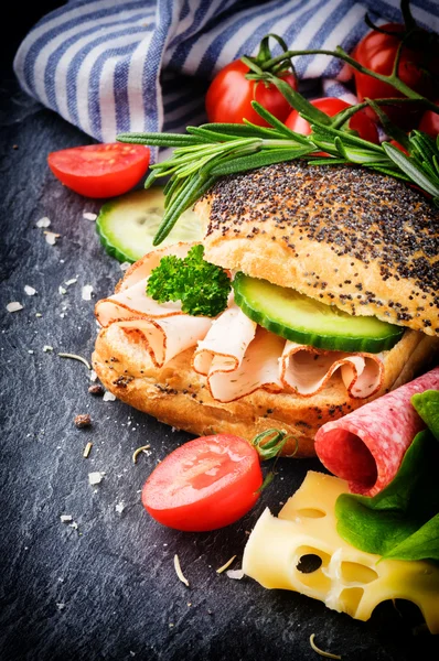 Fresh ingredients for healthy sandwich making — Stock Photo, Image