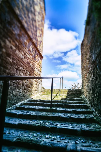 Narrow european street with staircase — Stock Photo, Image