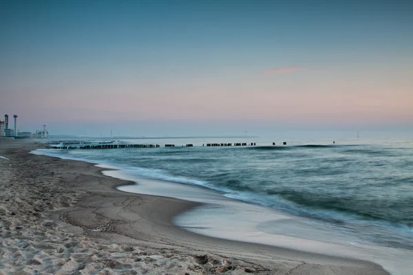 Beautiful sunrise at Baltic sea. Sunrise over the sea. Chalupy, Poland. — Stock Photo, Image