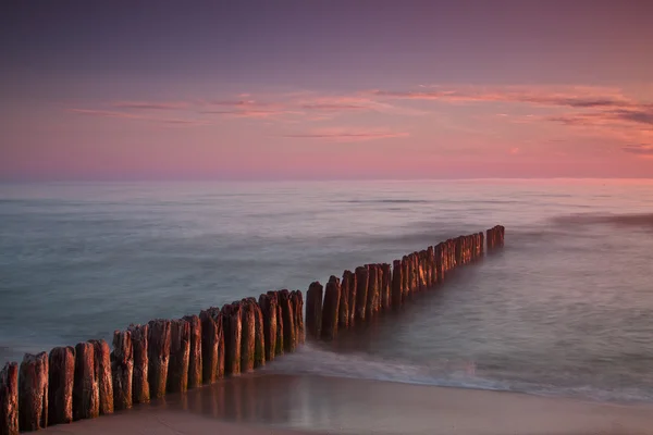 Beautiful sunrise at Baltic sea. Sunrise over the sea. Chalupy, Poland. — Stock Photo, Image