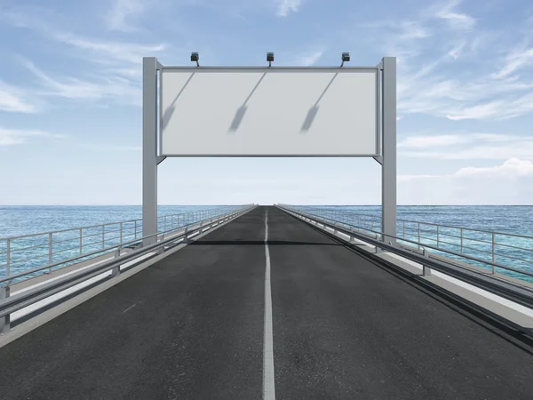 Karayolu üzerinde büyük boş billboard — Stok fotoğraf