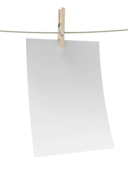 Papel blanco en blanco con pinza de ropa — Foto de Stock