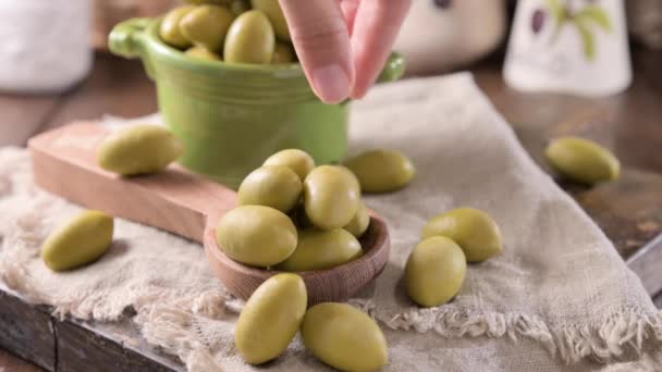 Large Green Olives Cup Wooden Table Italian Olives Sardenya Greece — Video Stock