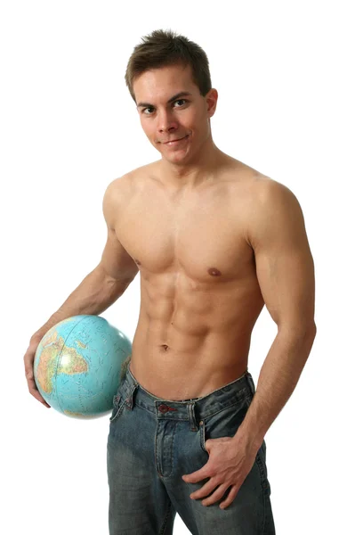 Jeune homme avec un globe — Photo