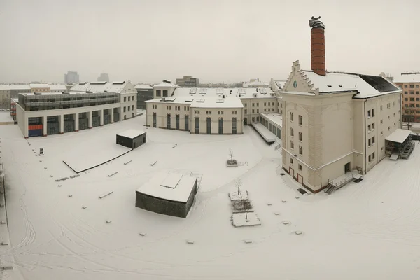 Офісного центру у старому заводу — стокове фото