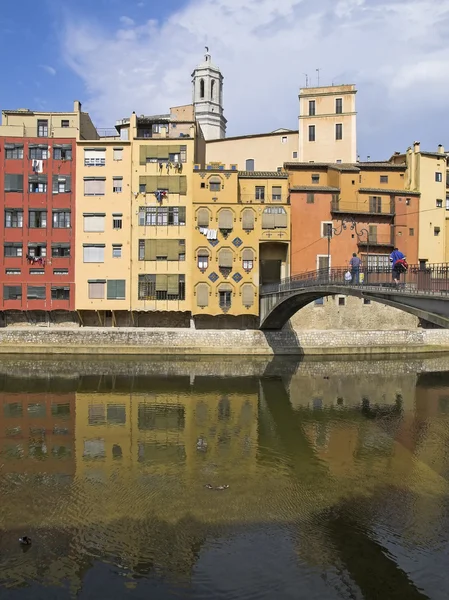 Girona's riverside — Stock Photo, Image