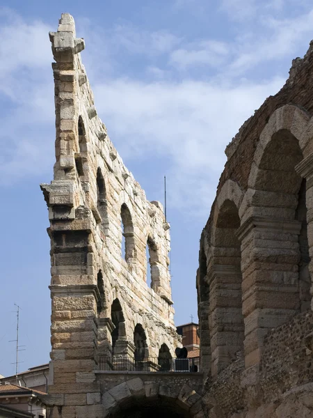 Историческая амфитеатр Вероны — стоковое фото