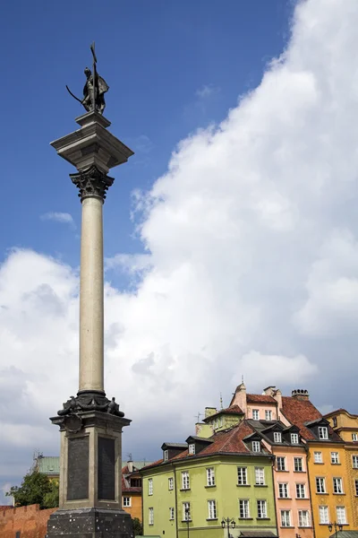 Sigismund column in warsaw castle square in old town — Stock Photo, Image