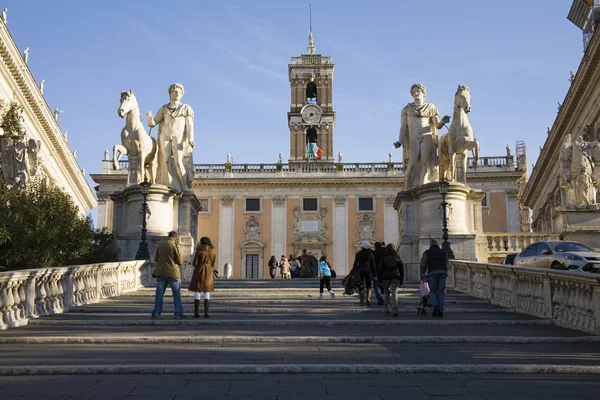 Schody do palazzo senatorio, Rzym, Włochy — Zdjęcie stockowe