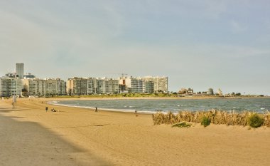 plaj ve binaların montevideo