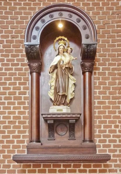 Virgen Mary with Jesus Sculpture — Stock Photo, Image