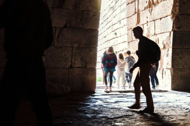 MICENAE, GREECE, HAZİRAN - 2020 - Ünlü agamemnon mezarı, micenas bölgesi, Yunanistan