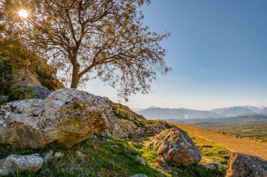 Antik Mycenae şehrindeki güneşli gün manzarası, peloponez, Yunanistan