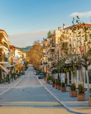 Olimpia kasabasındaki şehir günü sahnesi, peloponesse, Yunanistan