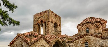 Aziz Sofia Kilisesi 'nin, Melezlerin, Yunanların dış görünüşü