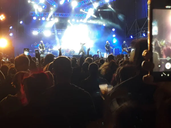 Canelones Uruguay Fevereiro 2022 Banda Punk Rock Tocando Público Feliz — Fotografia de Stock