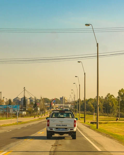 フローレス ウルグアイ 2022年8月 農村部の高速道路 ウルグアイでの一日屋外シーン — ストック写真