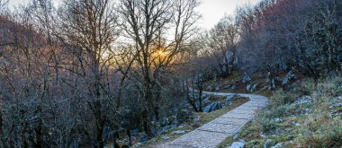 Ünlü Vikos Aoos Ulusal Parkı, Yunanistan 'da gündüz manzarası