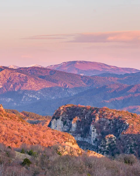 希腊著名的Vikos Aoos国家公园的日景 — 图库照片