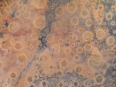 Turuncu ve mavi renkler sanatsal yüzey dokusu arkaplanı