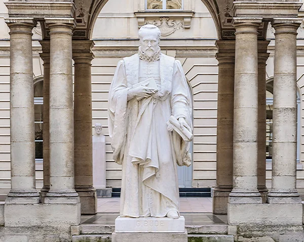 Vista Exterior Uno Los Edificios Universitarios Sorbona París Francia —  Fotos de Stock