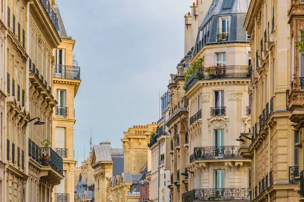 Vista Exterior Apartamentos Estilo Antiguo Ciudad París Francia —  Fotos de Stock